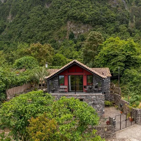 Arco De Sao Jorge By An Island Prázdninový dům Santana (Madeira)