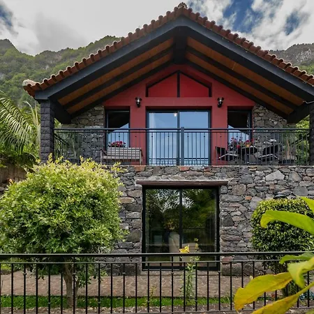 Arco De Sao Jorge By An Island Дом отдыха Сантана