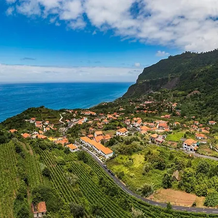 Дом отдыха Arco De Sao Jorge By An Island *