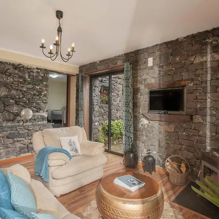 Дом отдыха Arco De Sao Jorge By An Island Сантана